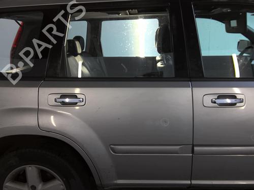 Used Right rear door NISSAN X-TRAIL I (T30) 2.2 Di 4x4 (114 hp) 23790909