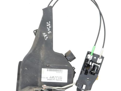 rear-right-lock-toyota-rav-4-ii-_a2_-20-d-4wd-cla20_-cla21_-cla20r-cla21r-6933042060-2000-2001-2002-2003-2004-2005-22030078 main image