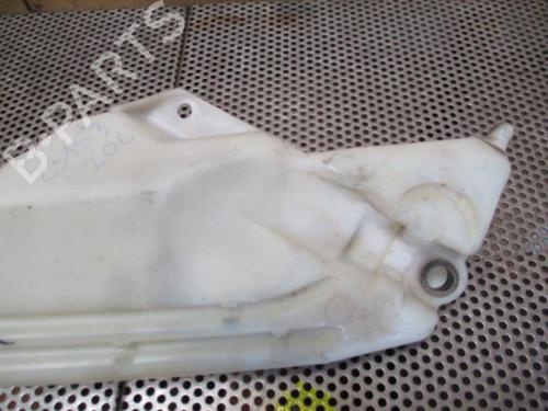 Used Windscreen washer tank Windscreen washer tank 31927381 31927381