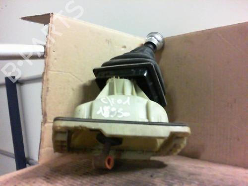 Used Gear lever RENAULT CLIO I (B/C57_, 5/357_) 1.9 D (B/C/S576, B/C/S57L) (64 hp) 20949728