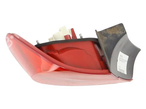 Left taillight BMW 3 (E90) 330 xd | BP25001060C34 - Image 2