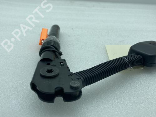 Sikkerhetsbelte-spenne FORD FOCUS C-MAX (DM2) 2.0 TDCi | BP22641852I32 