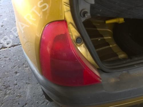 Venstre baglygte RENAULT CLIO II (BB_, CB_) 1.6 16V (BB01, BB0H, BB0T, BB14, BB1D, BB1R, BB2KL, BB3G... (107 hp) 20971437