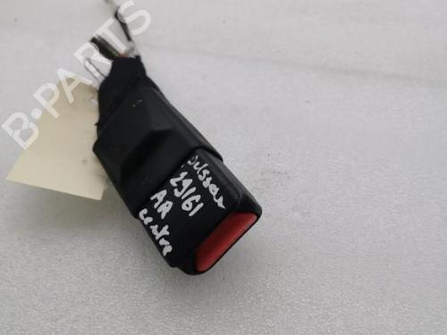 Seat buckle NISSAN PULSAR Hatchback (C13) 1.2 DIG-T | BP20968587I32 