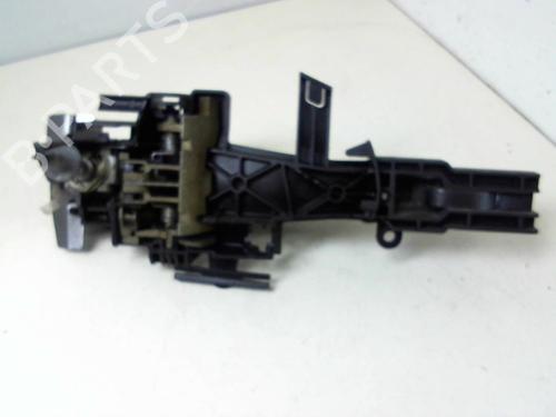 Used Front left exterior door handle BMW 1 (E87) 120 d (163 hp) 20951827