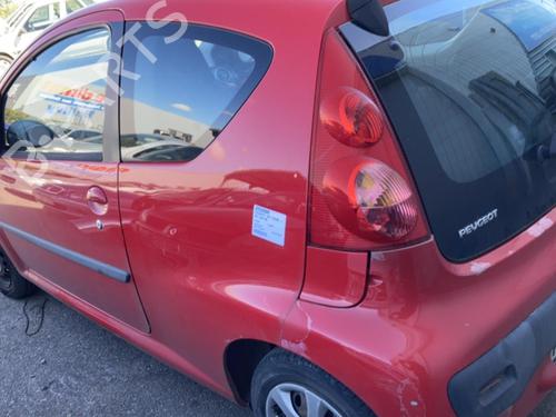 Right front door PEUGEOT 107 (PM_, PN_) 1.4 HDi | BP20963769C3 