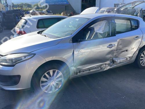 Switch RENAULT MEGANE III Hatchback (BZ0/1_, B3_) 1.5 dCi (BZ1G, BZ1W, BZ0R) | BP33630498I30 - Image 6