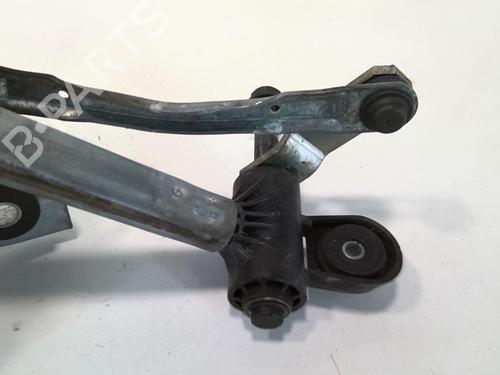 Used Front wiper motor Front wiper motor RENAULT TWINGO II (CN0_) 1.2 16V (CN04, CN0B) (75 hp) 20956337 20956337