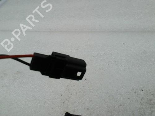 left-tailgate-light-renault-clio-iv-bh_-2012-2013-2014-2015-2016-2017-2018-2019-2020-2021-33285893 main image