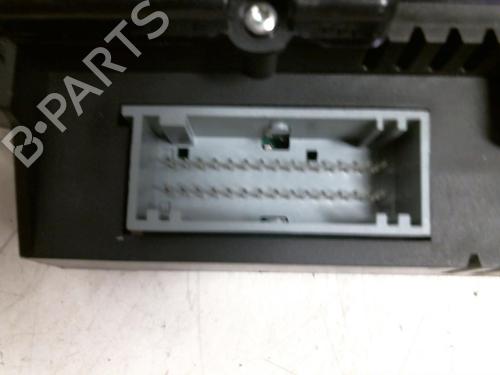 Used Instrument cluster RENAULT SCÉNIC II (JM0/1_) 2.0 dCi (JM1K) (150 hp) 20964188