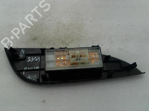Used Right front window switch Right front window switch NISSAN PULSAR Hatchback (C13) 1.2 DIG-T (115 hp) 20968119 20968119