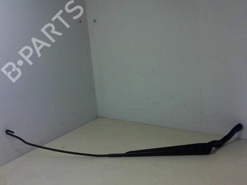 Used Front windshield wiper arm FORD FIESTA V (JH_, JD_) 1.3 (69 hp) 20949240