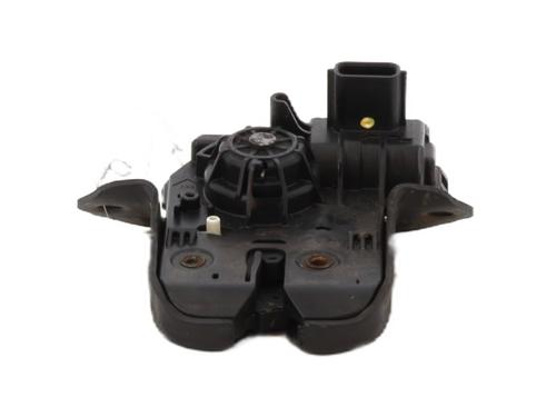 Used Tailgate lock DACIA SANDERO III 1.0 TCe 90 (91 hp) 22696737