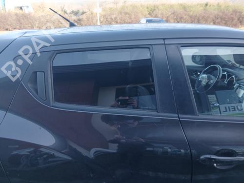 BP31648994C21 main image