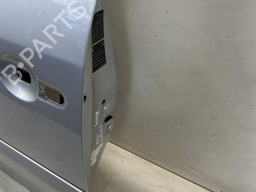 Used Left front door Left front door 22028332 22028332