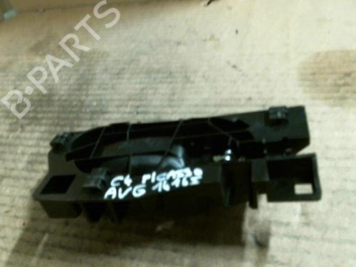 Used Front left interior door handle Front left interior door handle 20974072 20974072