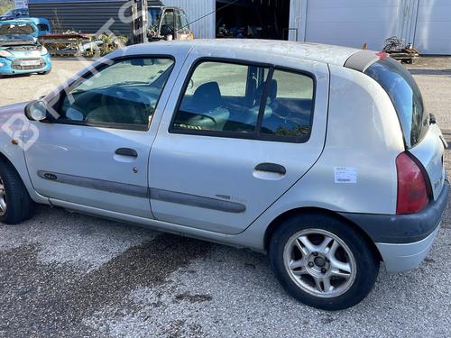 Seat buckle RENAULT CLIO II (BB_, CB_) 1.4 16V (B/CB0P, BB13) | BP21259971I32 