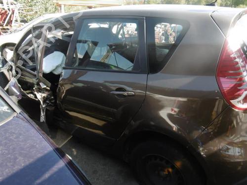 Venstre baglygte bagklap RENAULT SCÉNIC III (JZ0/1_) 1.5 dCi | BP20964141C79 