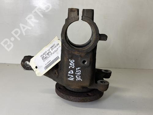 Used Right front steering knuckle Right front steering knuckle PEUGEOT 206 SW (2E/K) 1.4 HDi (68 hp) 23104324 23104324