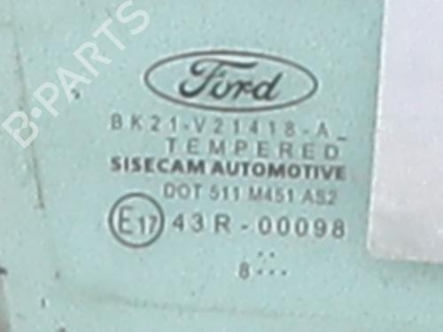 front-right-quarter-glass-ford-transit-custom-v362-van-fy-fz-2012-32731450 main image
