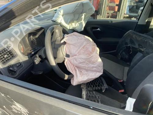 Right taillight VW POLO V (6R1, 6C1) 1.6 TDI | BP25001064C35 