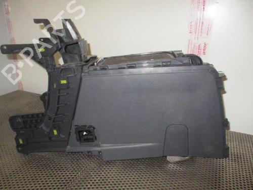 Glove box PEUGEOT 5008 (0U_, 0E_) 2.0 HDi 150 / BlueHDi 150 | BP20946514C95
