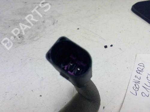 Used Rear right interior door handle Rear right interior door handle SEAT LEON (1P1) 1.6 TDI (105 hp) 20967067 20967067