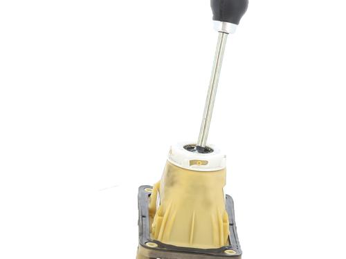 Used Gear lever Gear lever DACIA SANDERO 1.4 (BS0C, BS0A, BS0G, BS1F, BS0E) (75 hp) 27266054 27266054