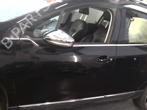 Used Left front door Left front door 38933777 38933777