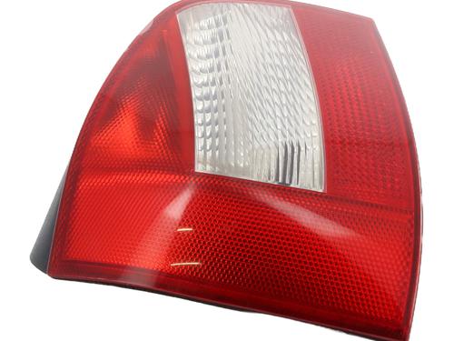 Used Left taillight Left taillight 22031062 22031062