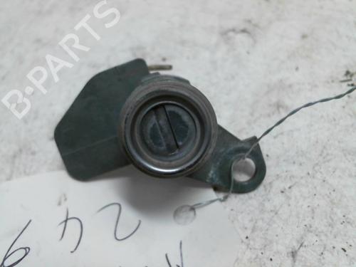 Used Switch HYUNDAI SANTA FÉ I (SM) 2.0 CRDi 4x4 (113 hp) 22021725
