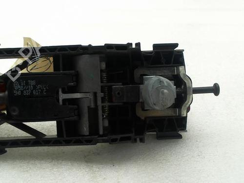 front-left-exterior-door-handle-vw-golf-vi-5k1-16-tdi-1k8837205fgru-2008-2009-2010-2011-2012-2013-2014-20944223 main image