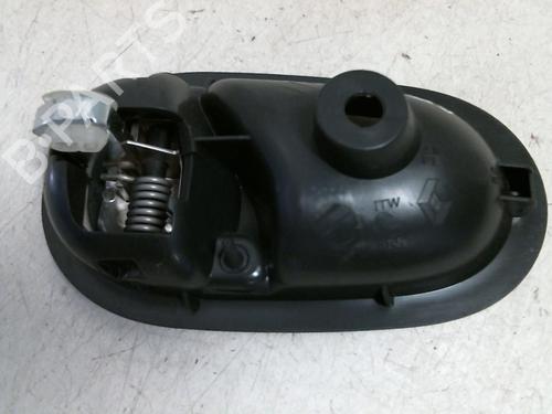 Used Front right interior door handle Front right interior door handle DACIA SANDERO II 1.5 dCi (90 hp) 20963424 20963424