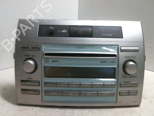 Radio TOYOTA COROLLA Verso (ZER_, ZZE12_, R1_) 2.2 D-4D (AUR10_, AUR10R) | BP20963700E6 