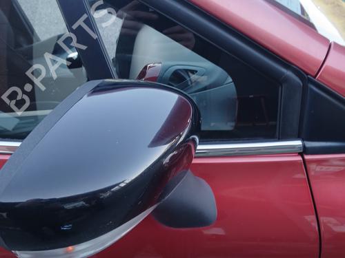 front-right-quarter-glass-renault-clio-iv-bh_-2012-2013-2014-2015-2016-2017-2018-2019-2020-2021-32478826 main image