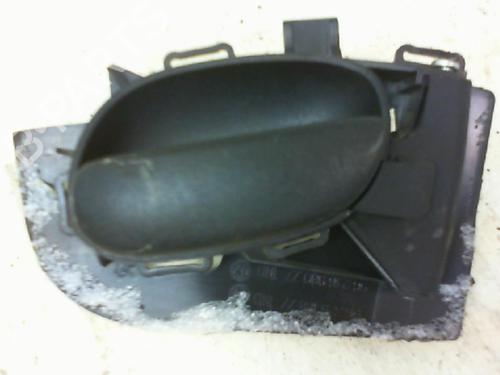 Used Front right interior door handle PEUGEOT 206+ (2L_, 2M_) 1.4 HDi eco 70 (68 hp) 20970549