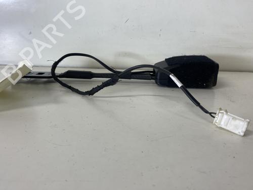 Used Seat buckle CITROËN C3 III (SX) 1.2 VTi 82 (82 hp) 23901239