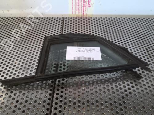 Venstre foran trekantet rude TOYOTA YARIS (_P9_) 1.4 D-4D (NLP90_, NLP90R) (90 hp) 20947448