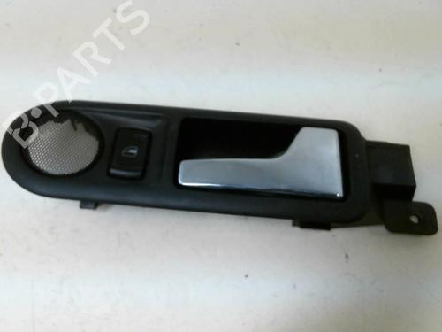 Høyre bak invendig håndtak VW GOLF IV (1J1) 1.4 16V (75 hp) 20973709
