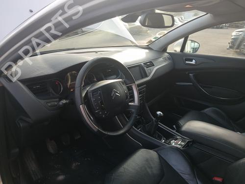 Instrumentbord CITROËN C5 III (RD_) 2.0 HDi 140 (RDRHF8, RDRHFA, RDRHA8, RDRHAJ) (140 hp) 31849765