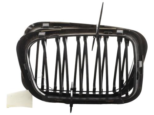 grille-bmw-3-e46-1997-1998-1999-2000-2001-2002-2003-2004-2005-27389505 main image