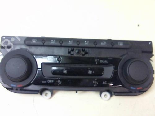 Climate control SEAT LEON (1P1) 1.6 TDI | BP20967017I5 