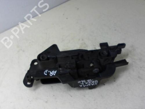 Used Rear right interior door handle Rear right interior door handle CITROËN XANTIA Break (X1_, X2_) 1.9 Turbo D (90 hp) 20960965 20960965