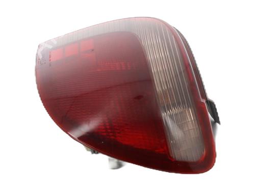 Piloto trasero derecho TOYOTA YARIS (_P1_) 1.4 D-4D (NLP10_, NLP10R) | BP20945426C35 