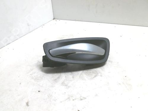 Used Front left interior door handle BMW 1 (E81) 118 d (136 hp) 20958628