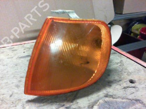 Used Left front indicator VW POLO III (6N1) 60 1.4 (60 hp) 22031486