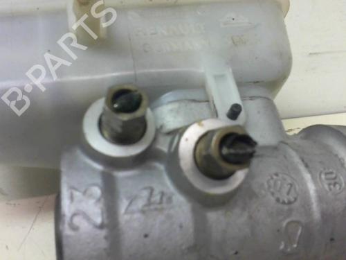 Brake master cylinder RENAULT LAGUNA II (BG0/1_) 1.9 dCi (BG08, BG0G) | BP20967608M77 