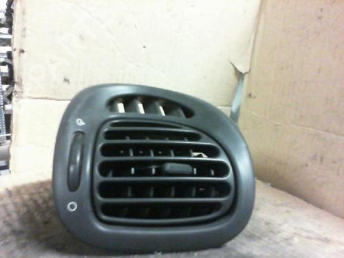 Used Air vent CITROËN XSARA PICASSO (N68) 2.0 HDi (90 hp) 20973756