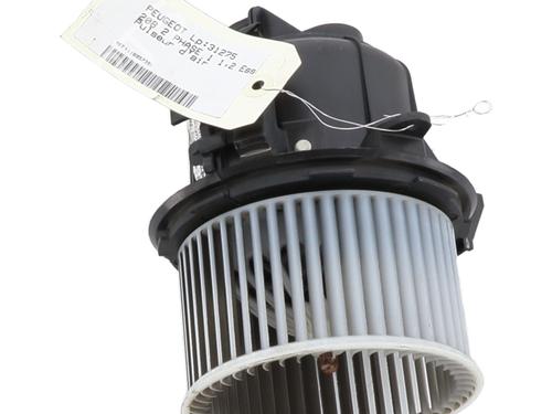 Used Heater blower motor Heater blower motor PEUGEOT 208 II (UB_, UP_, UW_, UJ_) 1.2 PureTech 100 (101 hp) 31344361 31344361