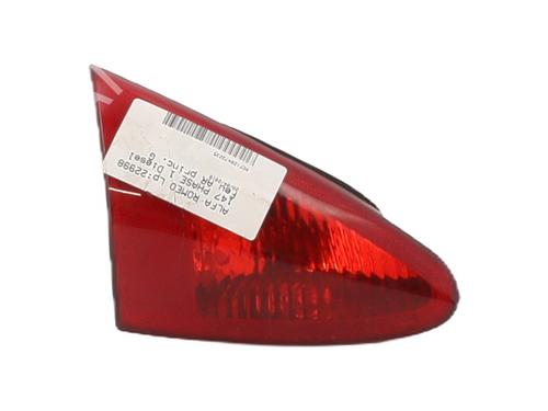 Used Left taillight ALFA ROMEO 147 (937_) 1.9 JTD (937.AXD1A, 937.BXD1A, 937.AXV1A, 937.BXB1A,... (115 hp) 20954675